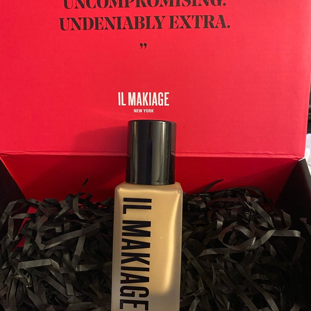 IL MAKIAGE WOKE UP LIKE THIS Foundation
